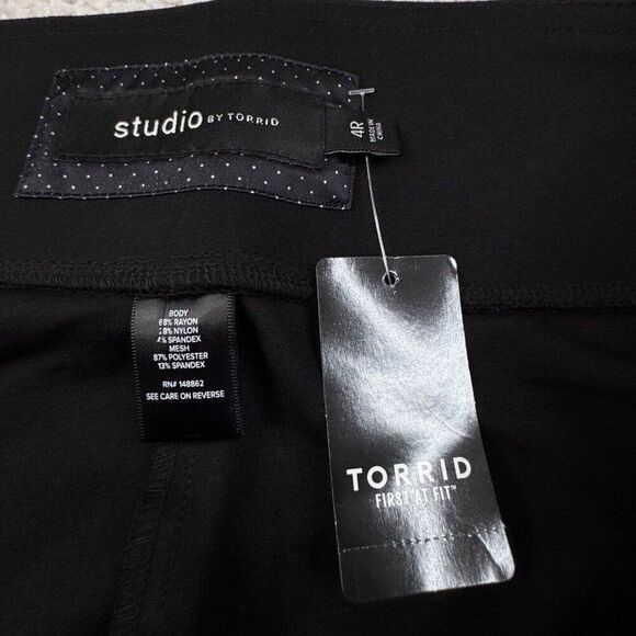Torrid Slim Fix Pixie Pull On Ponte Pants Black 4X NEW - Picture 6 of 11